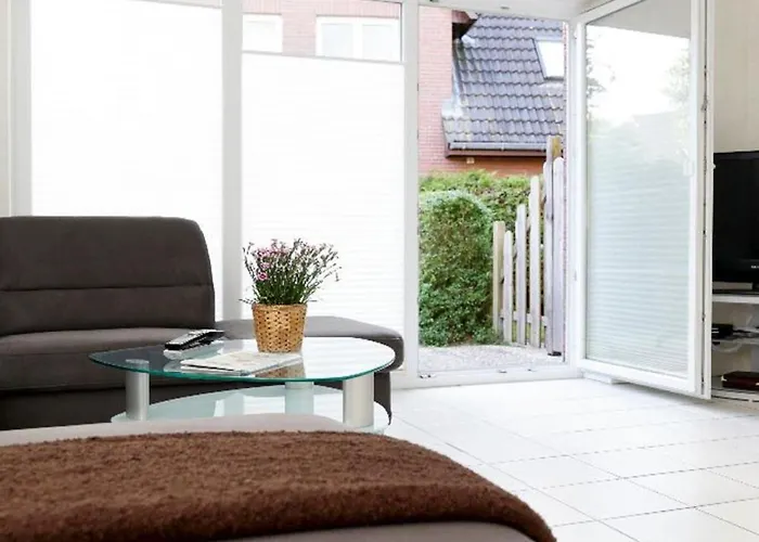 Fa Moewenland 121 B Böhl